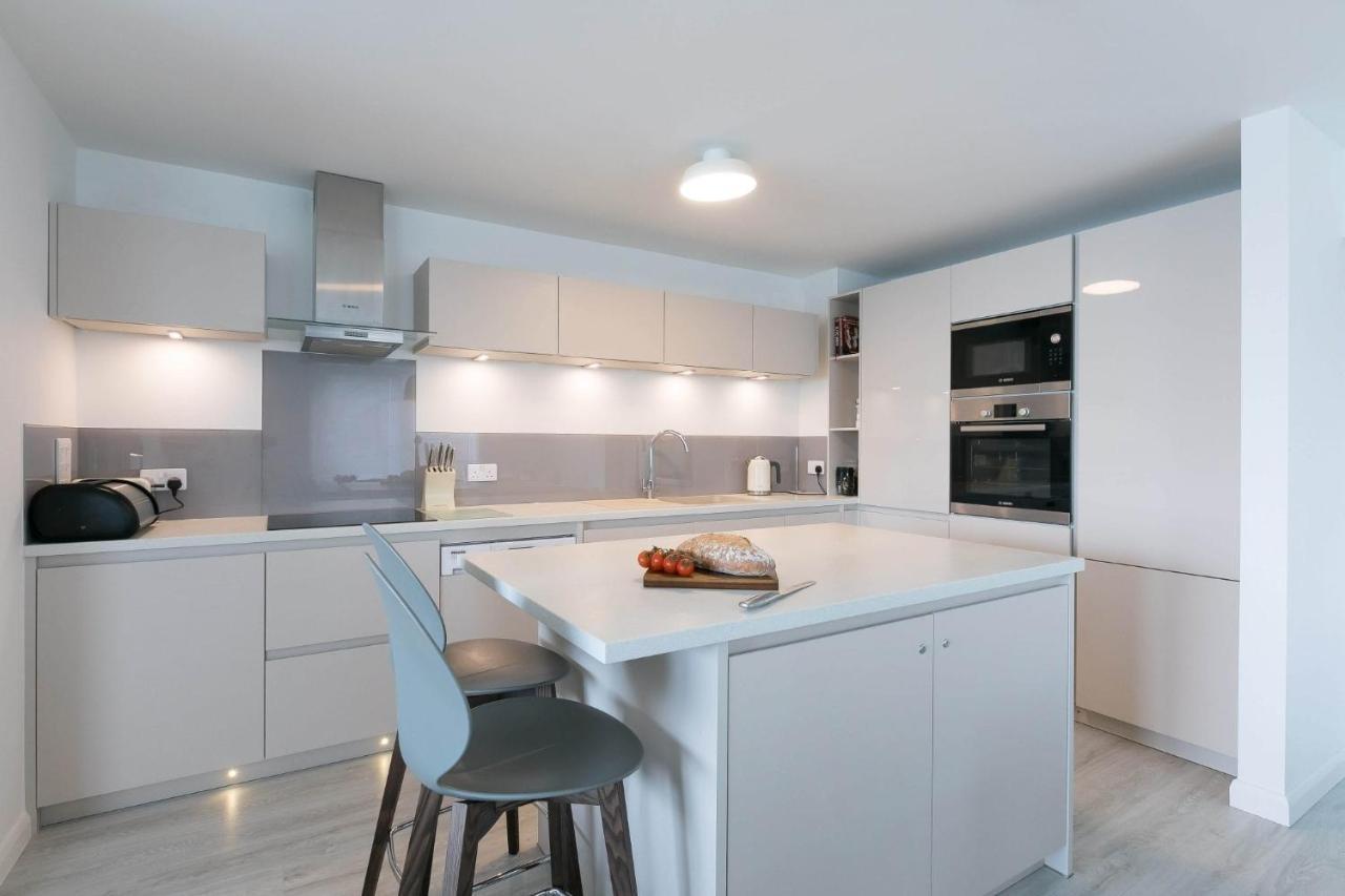 דירות Carbis Bay Golden Heights מראה חיצוני תמונה